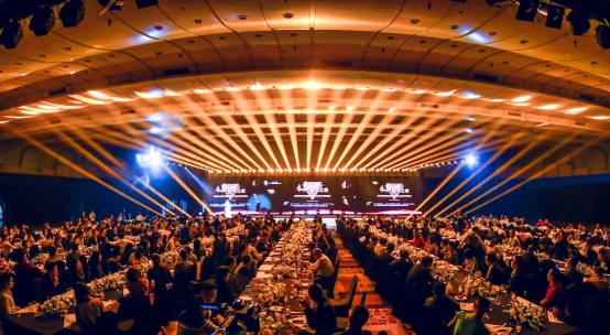 相約名家具展 “木斯特之夜”東莞定制家居協會表彰慶典圓滿舉行